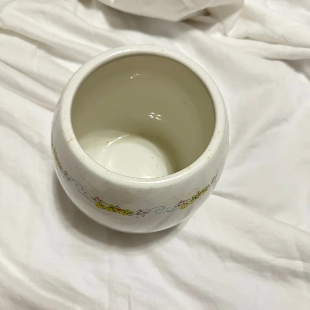 Peter Rabbit Cookie Jar White Excellent Ceramic Egg Wheelbarrow Jar Easter